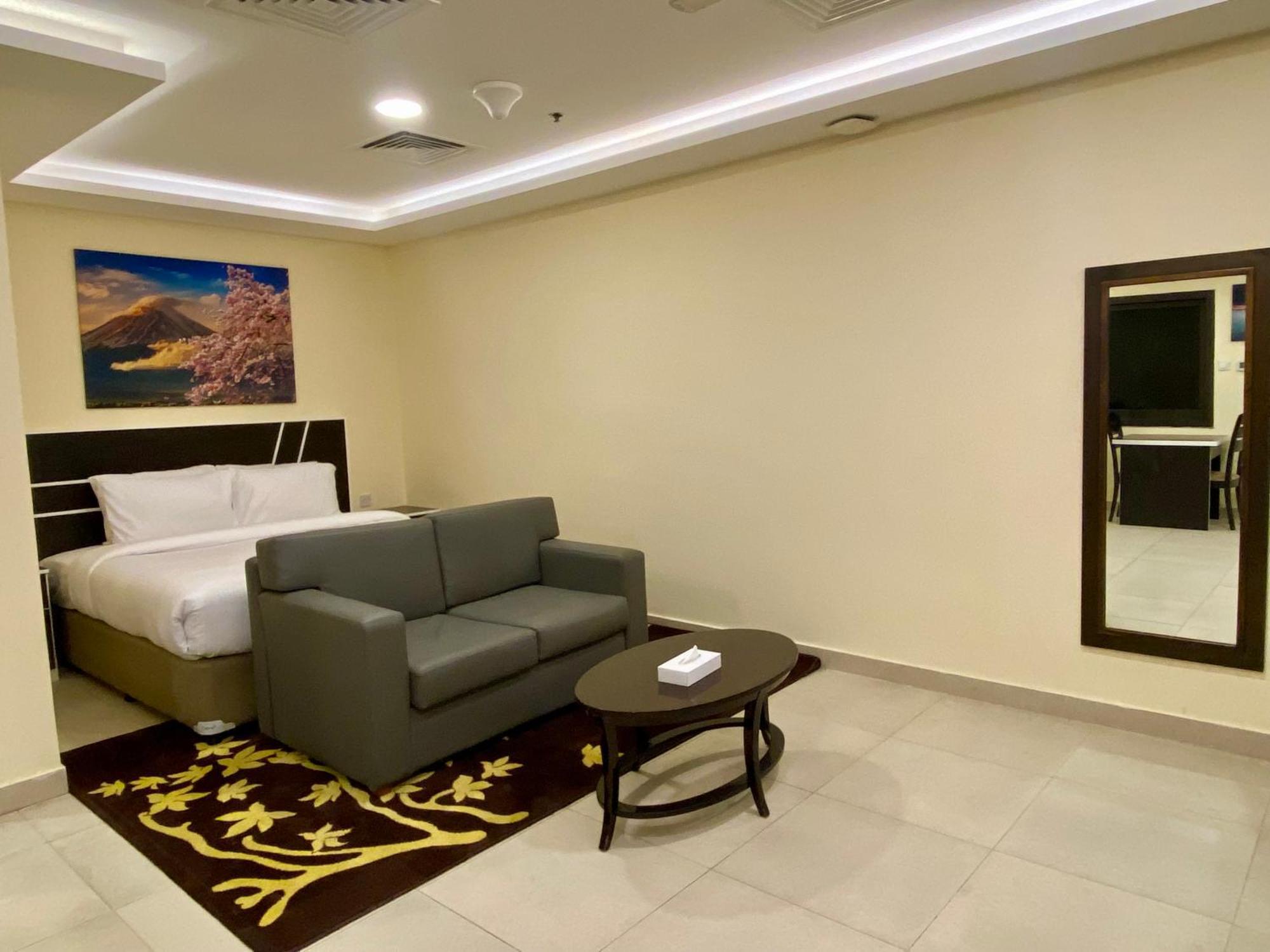 City Stay Residences - Serviced Apartments Dip Dubai Buitenkant foto